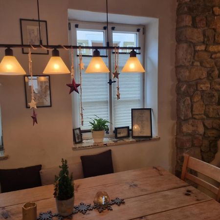 Schoene Ferienwohnung Mit Kamin Neustadt an der Weinstraße Extérieur photo