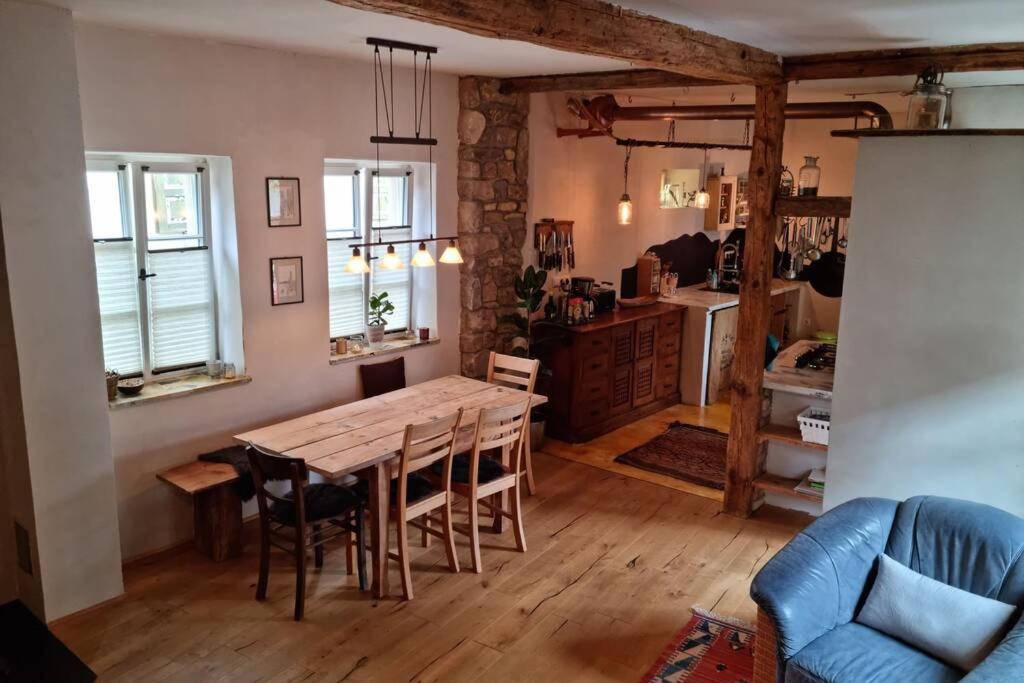 Schoene Ferienwohnung Mit Kamin Neustadt an der Weinstraße Extérieur photo